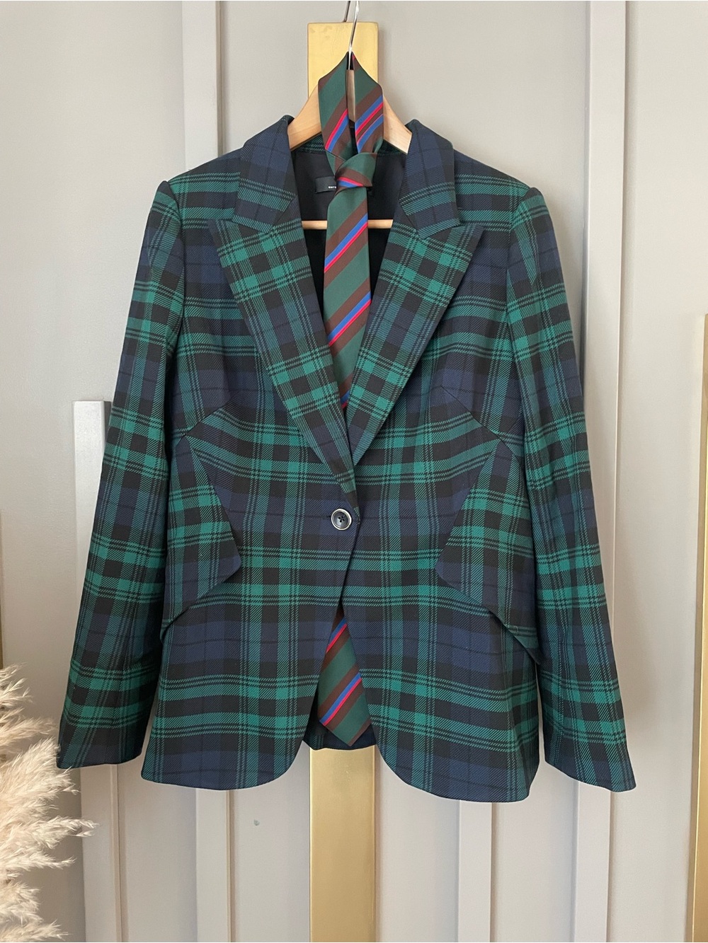 White House Black Market Green and Navy Plaid Blazer